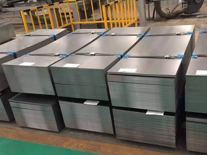 904L�����������